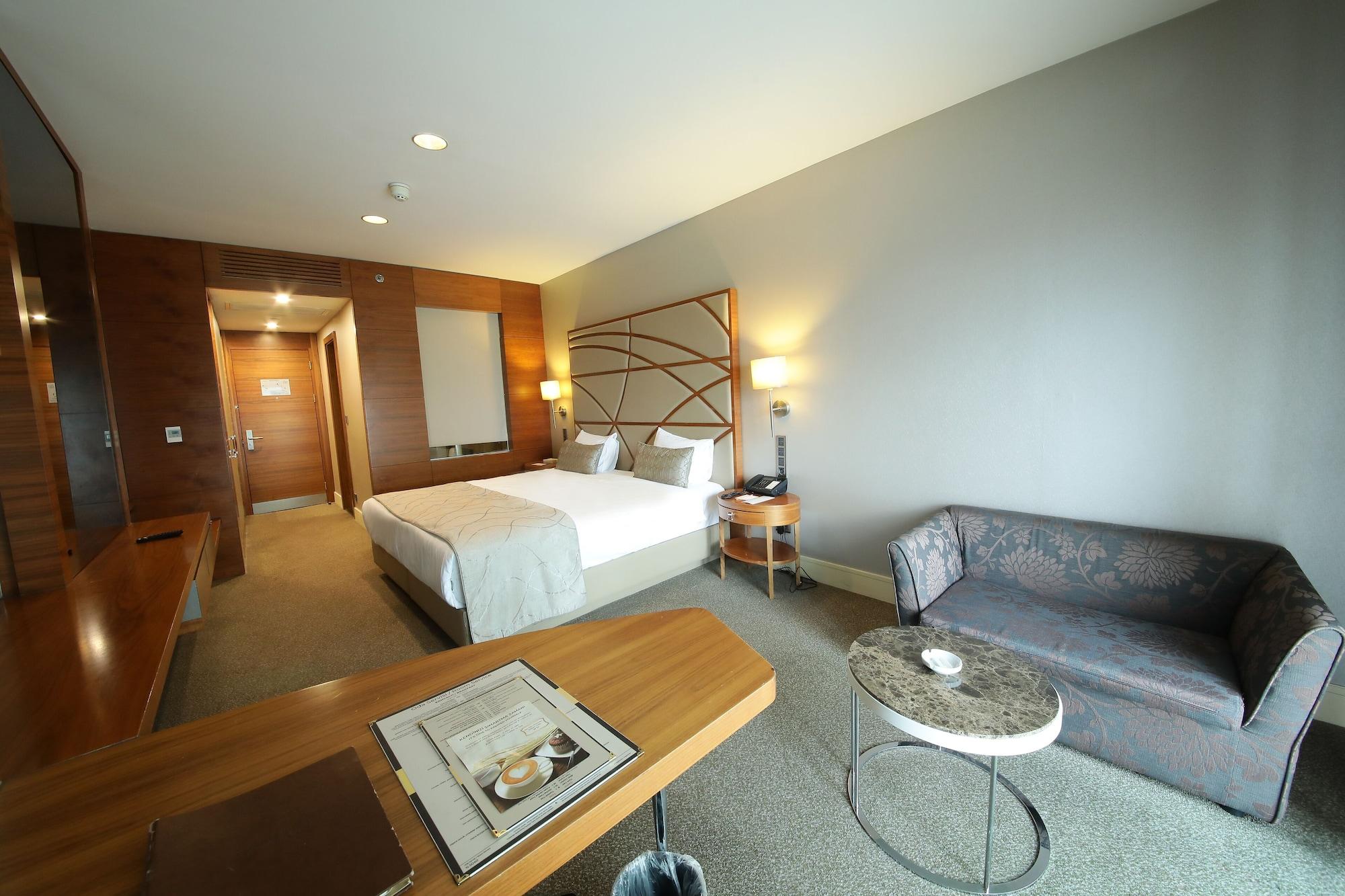 Cevahir Hotel Istanbul Asia Ngoại thất bức ảnh A room at the hotel