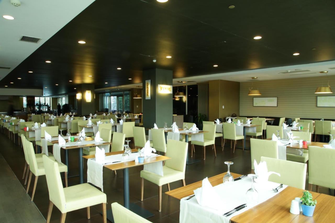 Cevahir Hotel Istanbul Asia Ngoại thất bức ảnh The restaurant