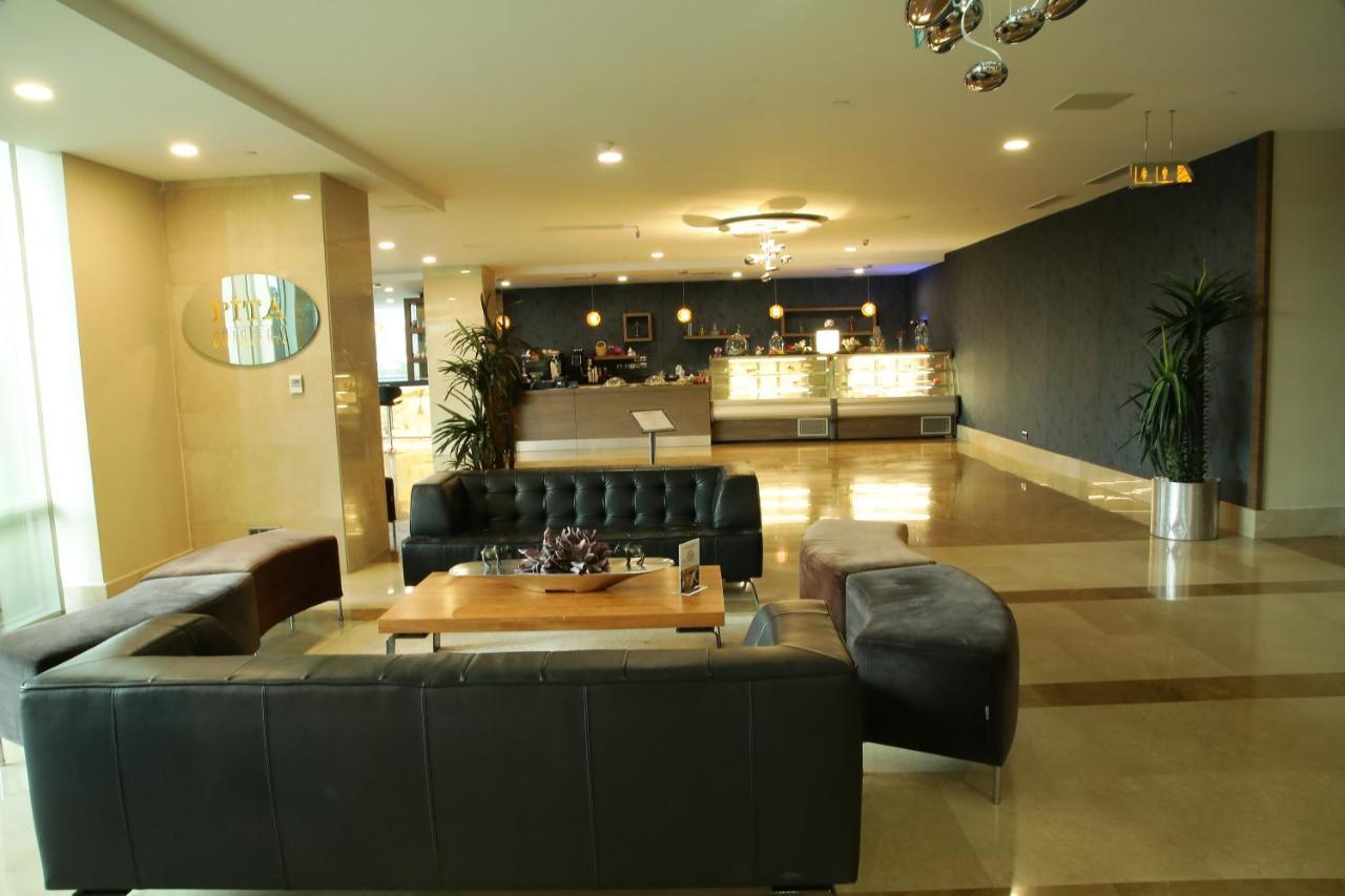 Cevahir Hotel Istanbul Asia Ngoại thất bức ảnh The lounge at the airport