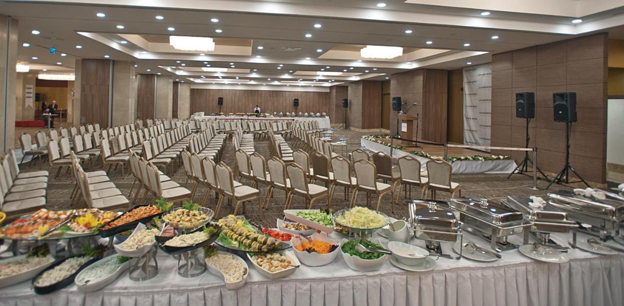 Cevahir Hotel Istanbul Asia Ngoại thất bức ảnh A buffet at a wedding reception